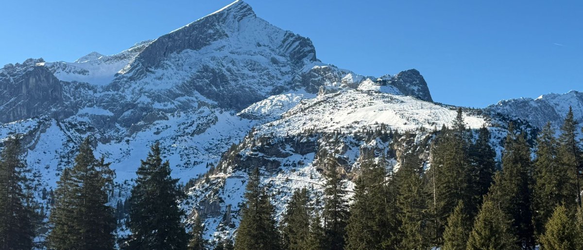 Voraussichtliche Wetterprognose für Nordtirol, Osttirol und Südtirol sowie den bayerischen Alpenrand bis Dienstagfrüh, 23.12.2025 (06:00 Uhr)